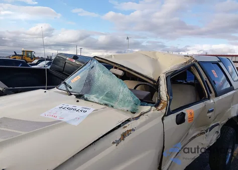 1985 Toyota 4Runner из США, поврежденный, VIN JT3RN65WXF5092971